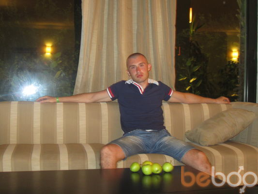  ,   Vadim, 38 ,   