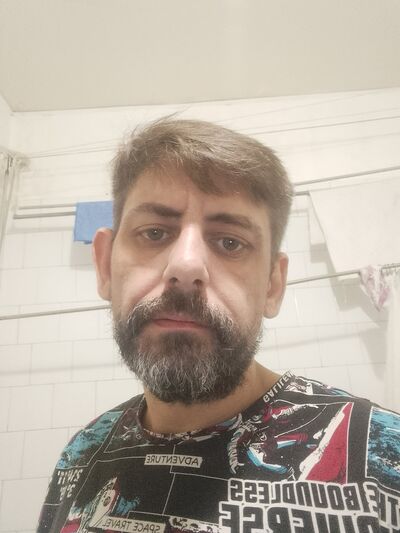  ,   Huan Karlos, 39 ,   ,   