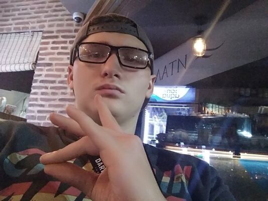  ,   Slavik, 27 ,   ,   , c 