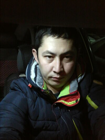  ,   Talgat, 37 ,   