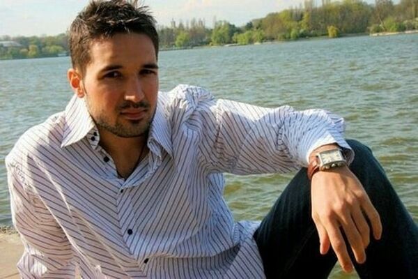  ,   Vlad, 40 ,   