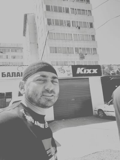 ,   Xasan, 32 ,   ,   