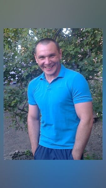  ,   Artem, 42 ,   ,   