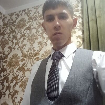  ,   Roy, 34 ,   ,   