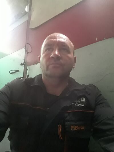  ,   Oleg, 44 ,   , 