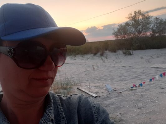  ,   Sofia, 44 ,     , c 
