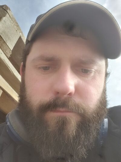  ,   Stanislav, 32 ,   ,   
