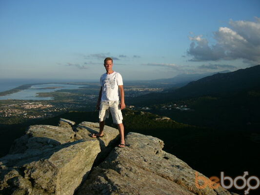  ,   Aleks, 50 ,   