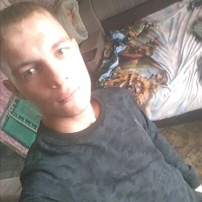  ,   Aziz, 25 ,   c 