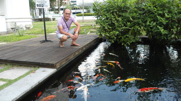  ,   Oskar, 45 ,  
