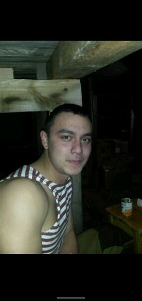  ,   Alex, 35 ,   ,   