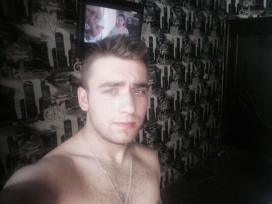  ,   Alex, 34 ,   