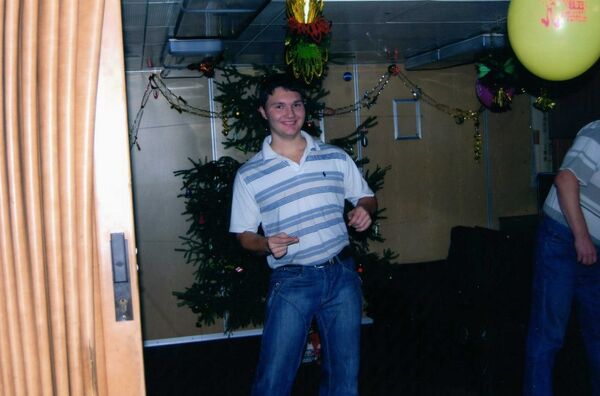  ,   RUS, 37 ,   ,   , 
