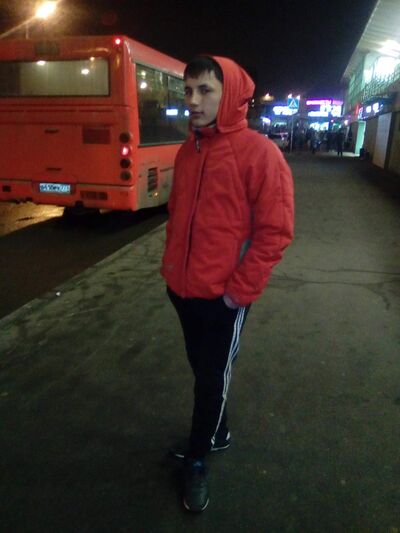  ,   Vohid, 32 ,   ,   
