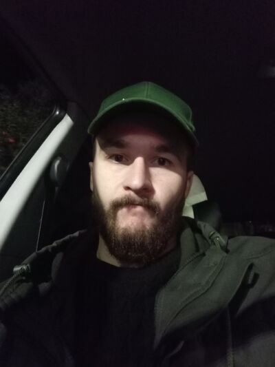  ,   Ivan, 27 ,   ,   