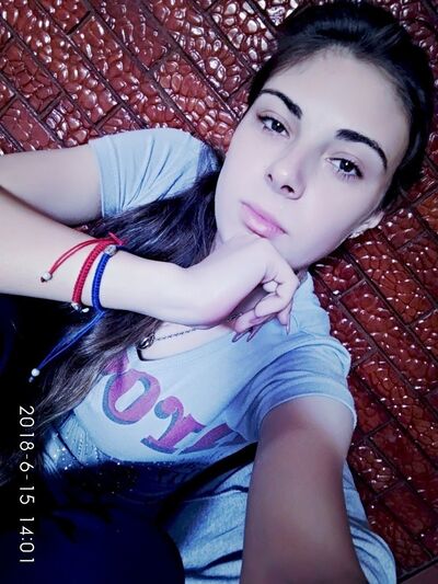  ,   Gabriela, 26 ,   ,   , c 