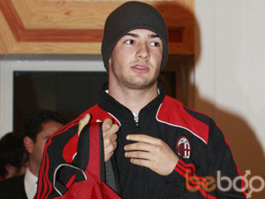  ,   Alex, 31 ,   