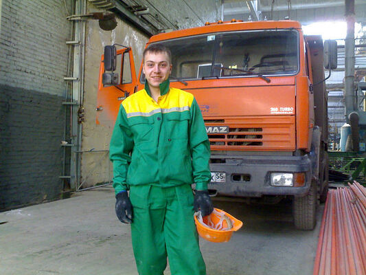  ,   Igor, 37 ,   