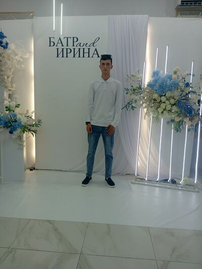  -,   Vladimir, 26 ,   c 