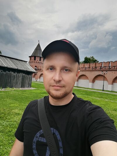  ,   Leonid, 42 ,   c , 