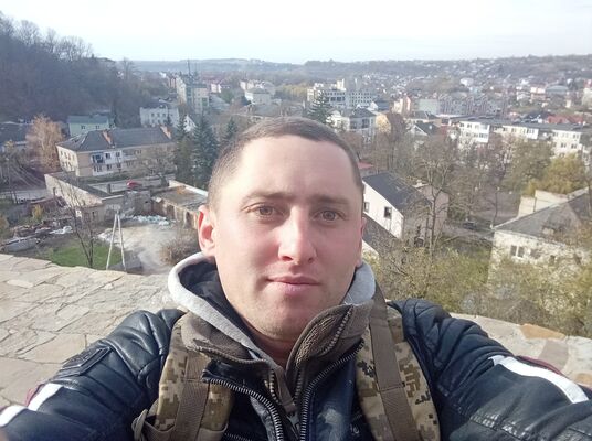  ,   Andriy, 30 ,     , c , 