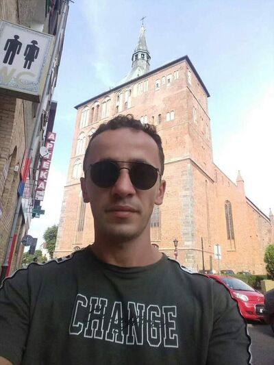  ,   Danie, 30 ,   ,   