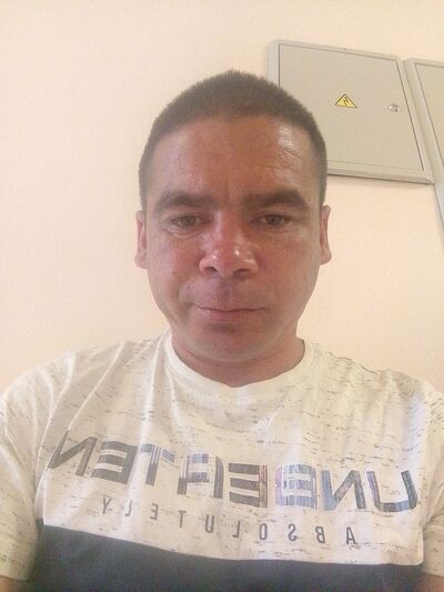  ,   Ivan, 32 ,   ,   