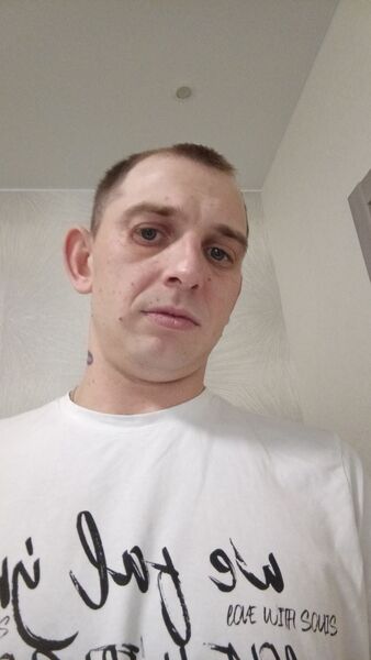  ,   Nikolay, 31 ,   ,   