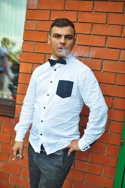  -,   Andreu lisss, 35 ,  