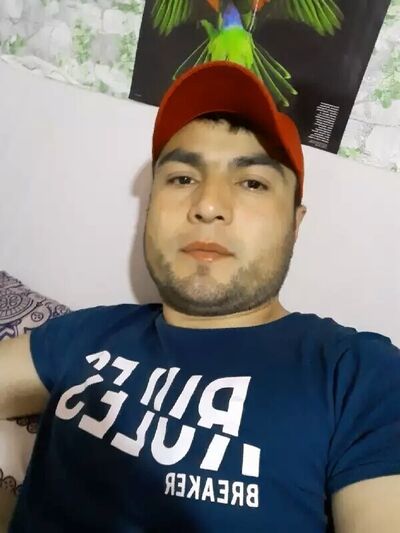  ,   Kolya, 37 ,   ,   