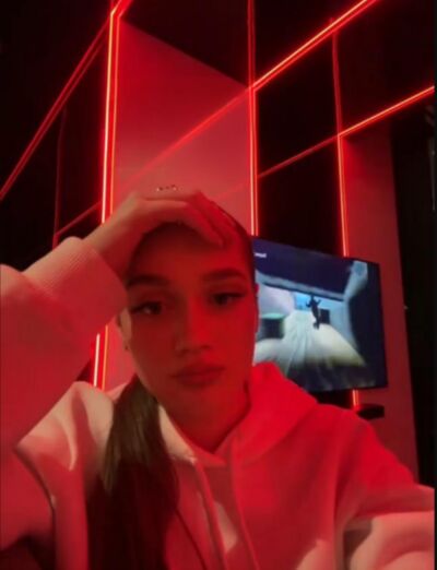  --,   , 23 ,   ,   