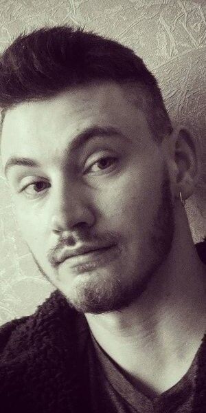  ,   Arseniy, 32 ,   