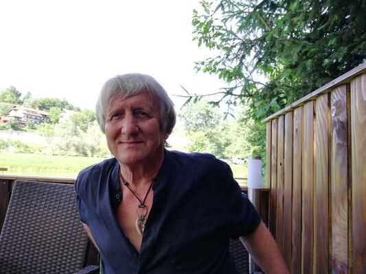  ?,   Gaton, 64 ,   ,   , c 
