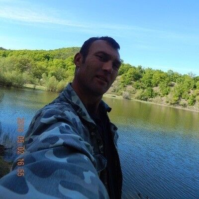  ,   Viktor, 47 ,   ,   , c 