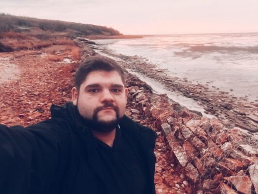  ,   Ivan, 28 ,   ,   , c , 