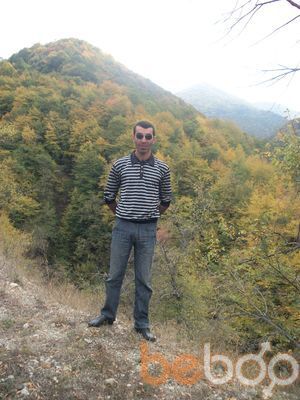  ,   Avo, 37 ,  