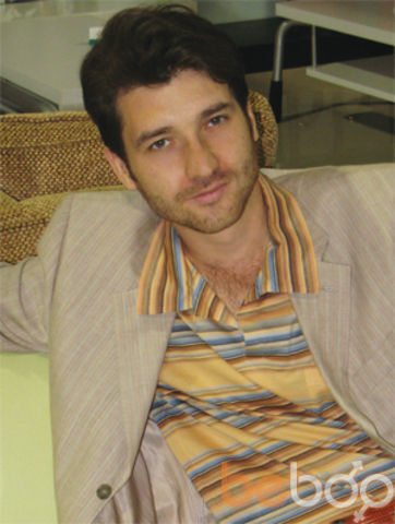  ,   Viktor, 46 ,     , c 