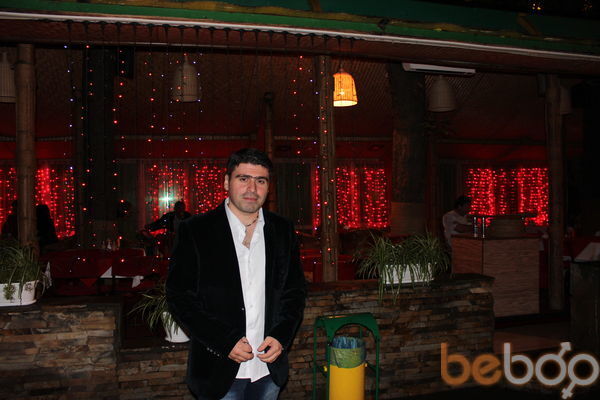  ,   Rafael, 43 ,   