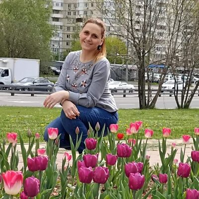  ,   Marina, 45 ,   c 