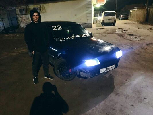  -,   Ivan, 27 ,   ,   