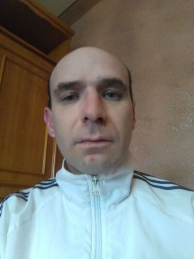  ,   Petro, 44 ,   ,   , c , 