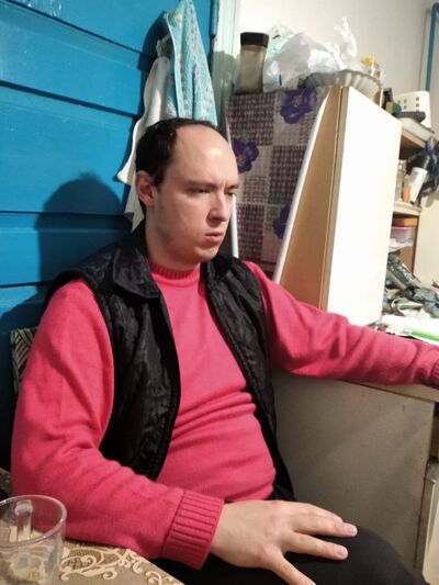  ,   Alex, 32 ,   ,   