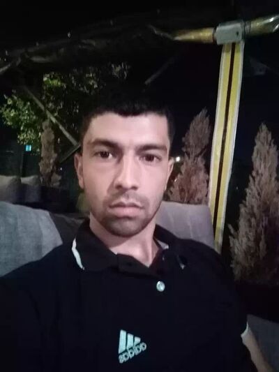  ,   Axmed, 32 ,   ,   , c 
