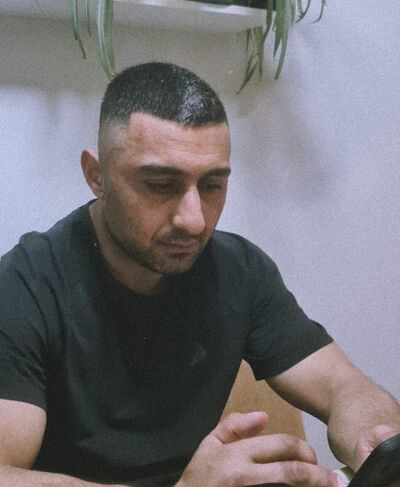  ,   Samvel, 39 ,   ,   