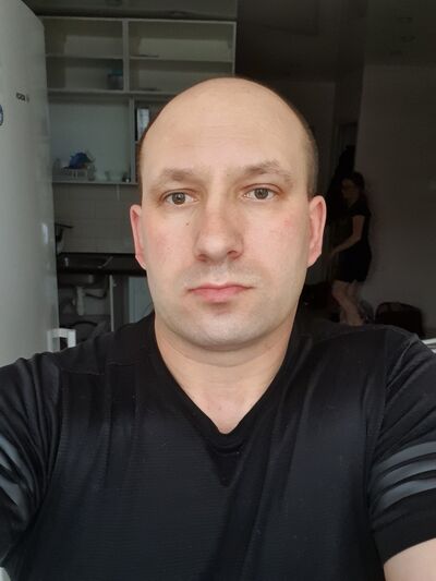  ,   Evgeni, 44 ,   ,   , c 