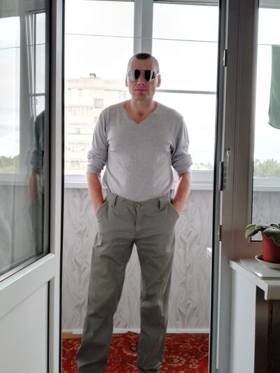 ,   Andrei, 51 ,   c 