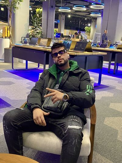  ,   Seif, 25 ,   ,   