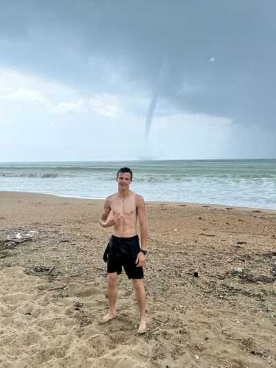  ,   , 27 ,   ,   