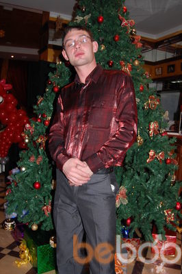  ,   Gantin, 42 ,  