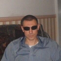  ,   DENIS, 40 ,   